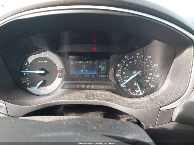 Ford Fusion Se Image 5