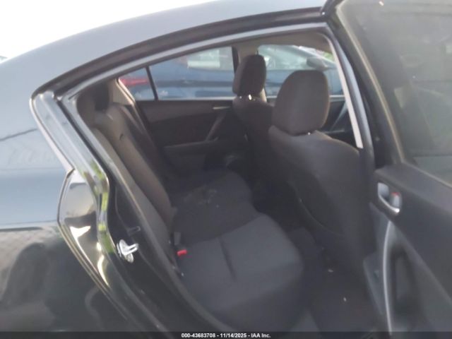 Mazda Mazda3 I Touring Image 3