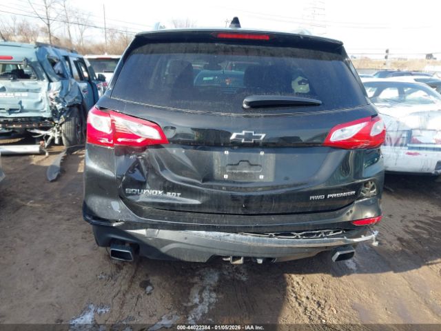 Chevrolet Equinox Premier Image 12