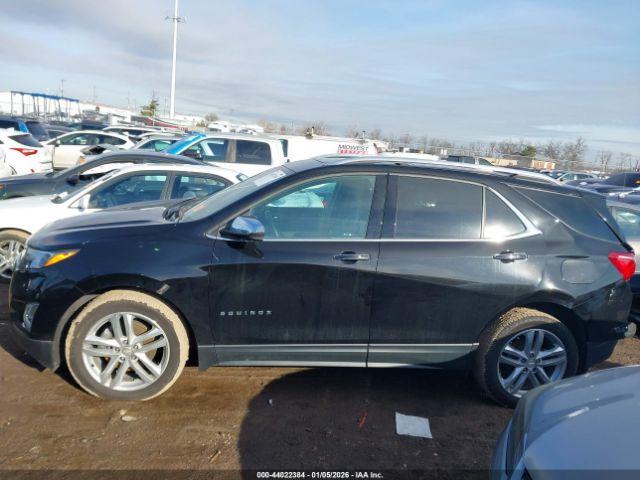 Chevrolet Equinox Premier Image 14