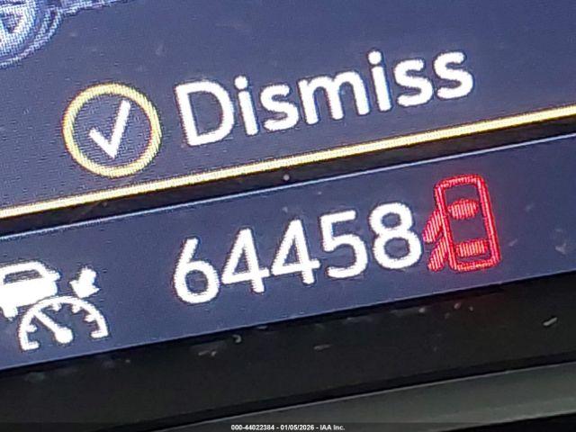 Chevrolet Equinox Premier Image 17