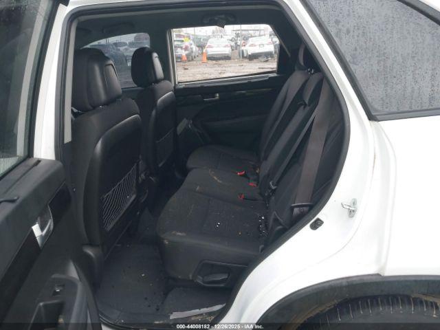 Kia Sorento Lx Image 2