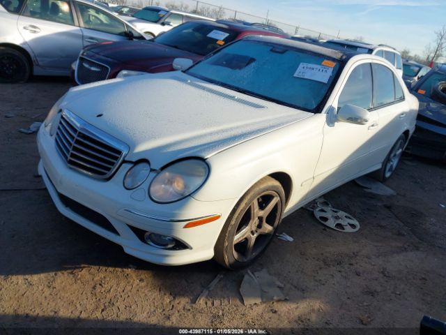 Mercedes-Benz E-Class 4matic Image 12