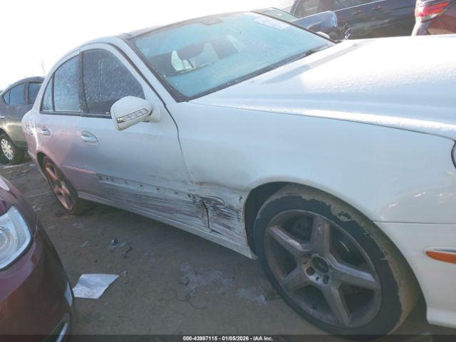 Mercedes-Benz E-Class 4matic Image 8