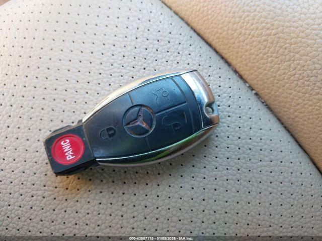 Mercedes-Benz E-Class 4matic Image 4