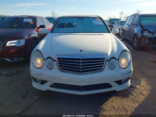 Mercedes-Benz E-Class 4matic Image 10