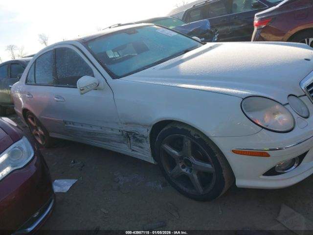 Mercedes-Benz E-Class 4matic Image 14