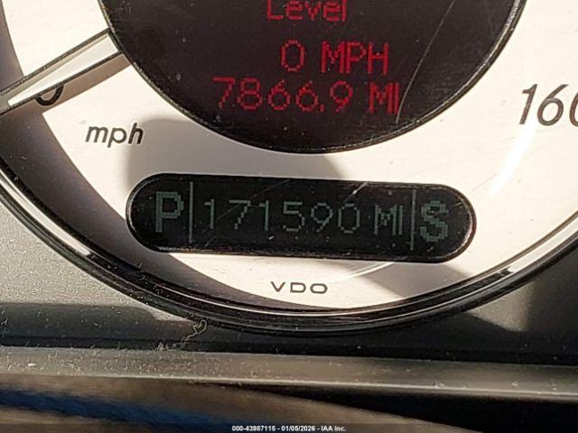 Mercedes-Benz E-Class 4matic Image 5