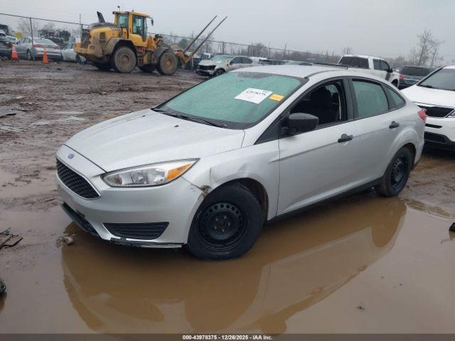 Ford Focus S Image 2
