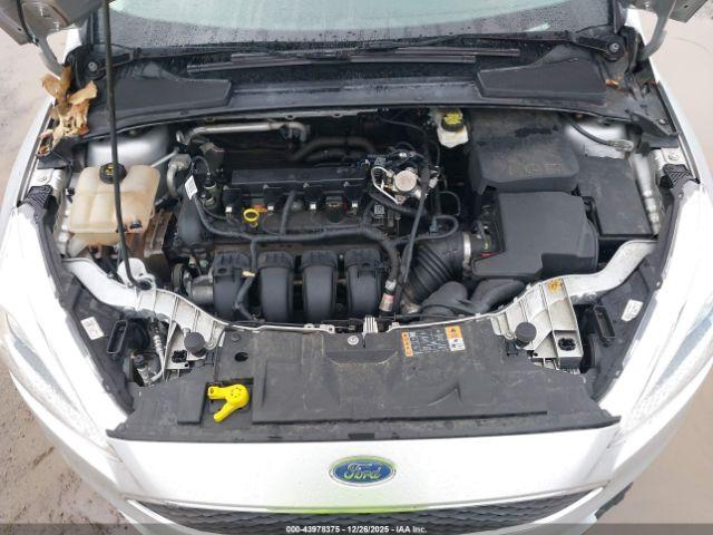 Ford Focus S Image 8