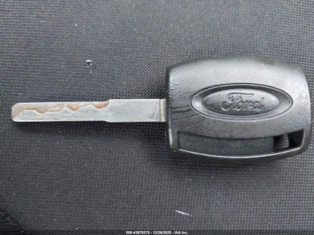 Ford Focus S Image 13