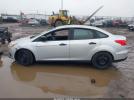 Ford Focus S Image 11
