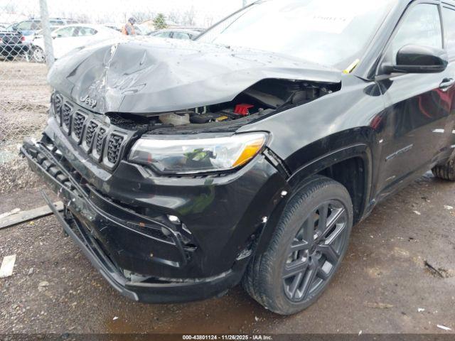 Jeep Compass Limited 4x4 Image 7