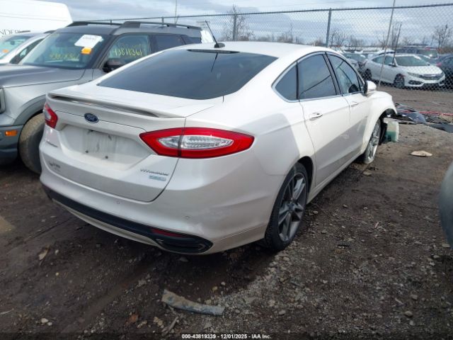 Ford Fusion Titanium Image 3
