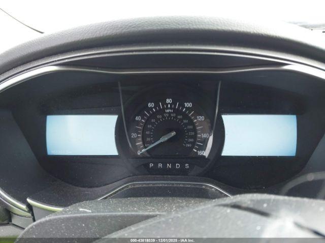 Ford Fusion Titanium Image 4