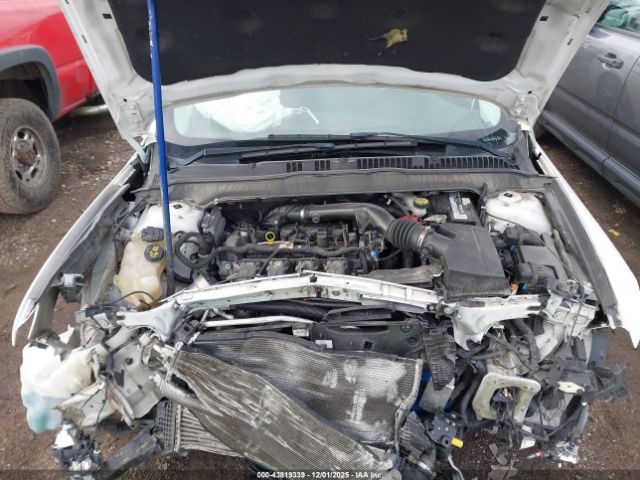 Ford Fusion Titanium Image 13