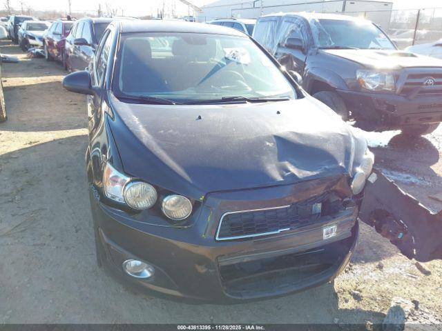 Chevrolet Sonic Lt Auto Image 4