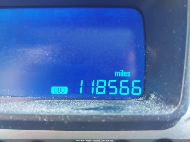 Chevrolet Sonic Lt Auto Image 9