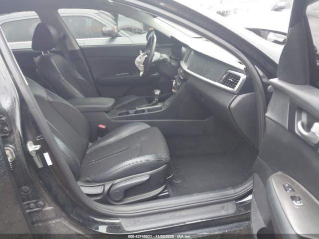 Kia Optima S Image 7