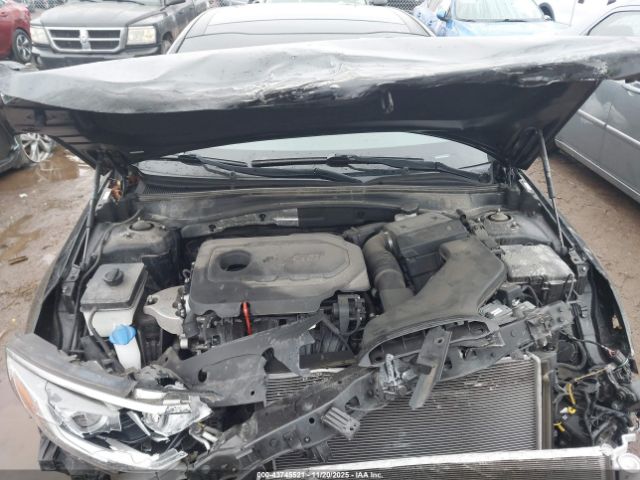 Kia Optima S Image 15