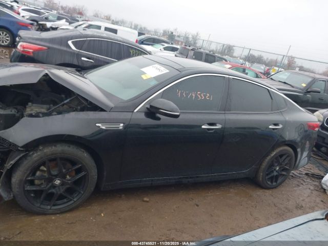 Kia Optima S Image 5