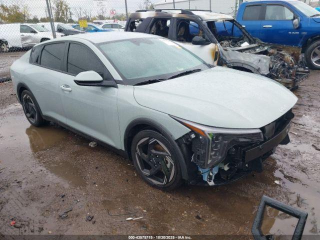  Salvage Kia K4