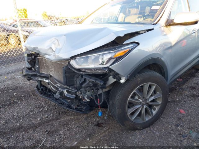 Hyundai SANTA FE Se Image 9