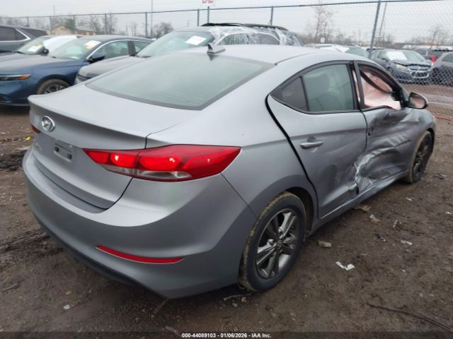 Hyundai ELANTRA Se Image 6