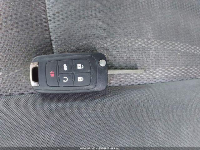 Chevrolet Sonic Lt Auto Image 5