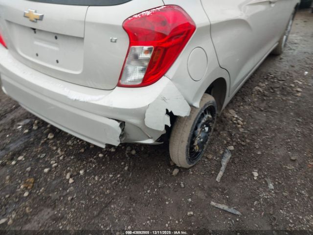 Chevrolet Spark 1lt Cvt Image 9