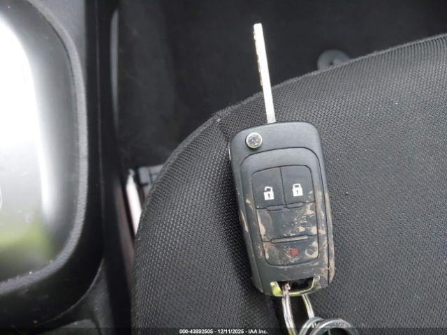 Chevrolet Spark 1lt Cvt Image 8