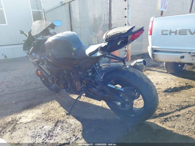 Suzuki Gsx-r600 Image 4