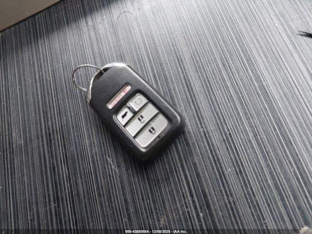 Honda Pilot Touring Image 8