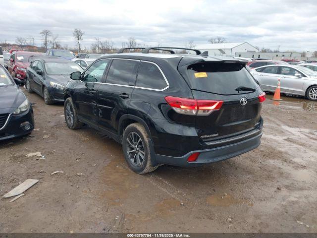 Toyota Highlander Xle Image 11