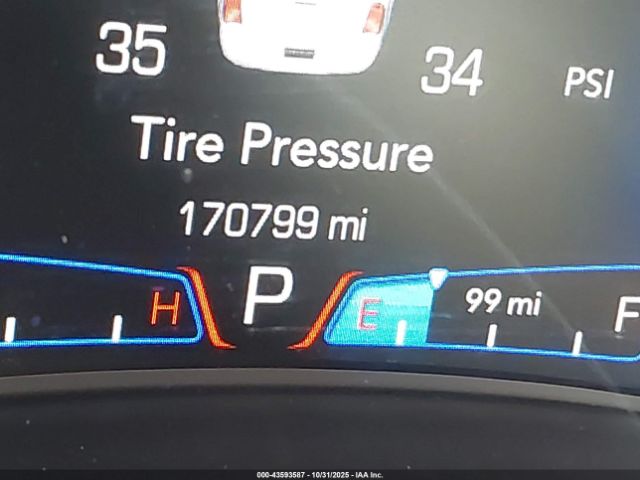 Chrysler 300 Limited Image 15