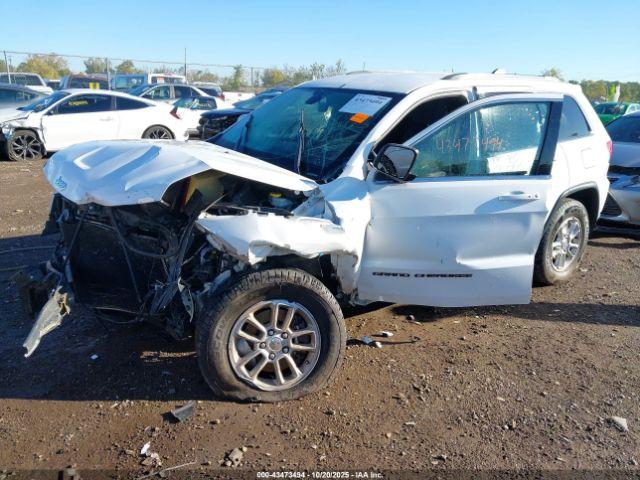 Jeep Grand Cherokee Laredo E 4x4 Image 3