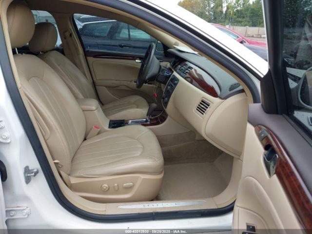 Buick Lucerne Cxl Image 16