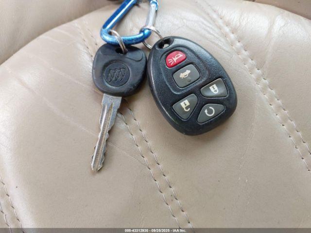 Buick Lucerne Cxl Image 12