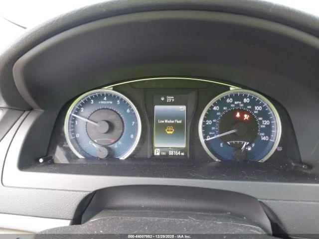 Toyota Camry Xle Image 4