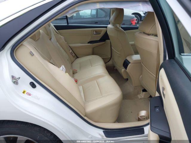 Toyota Camry Xle Image 5