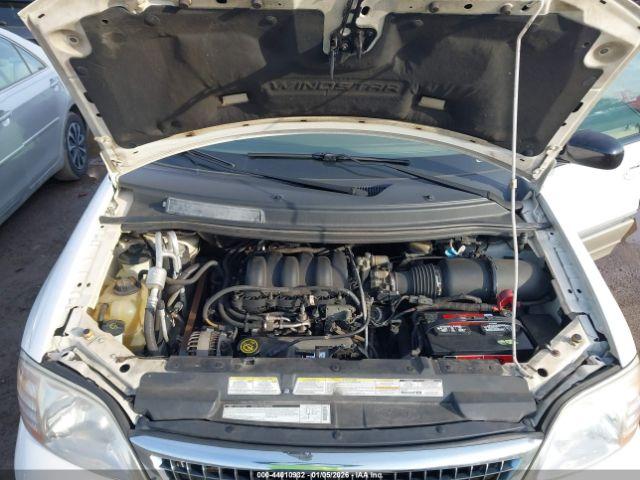 Ford Windstar Image 9