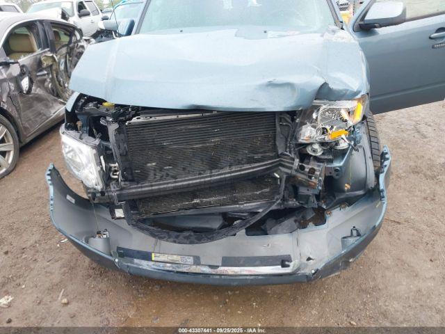 Ford Escape Limited Image 2