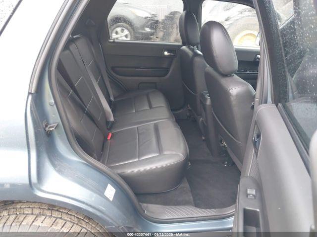 Ford Escape Limited Image 8