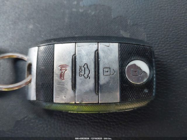 Kia Optima Ex Image 11