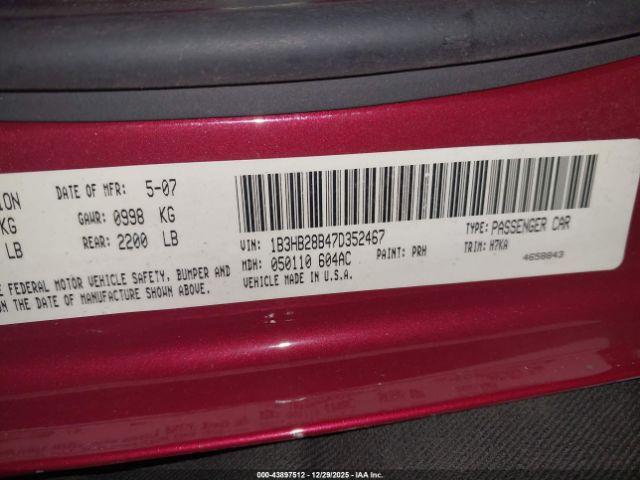 Dodge Caliber Image 6