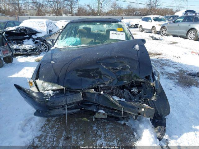 Toyota Corolla Le Image 12