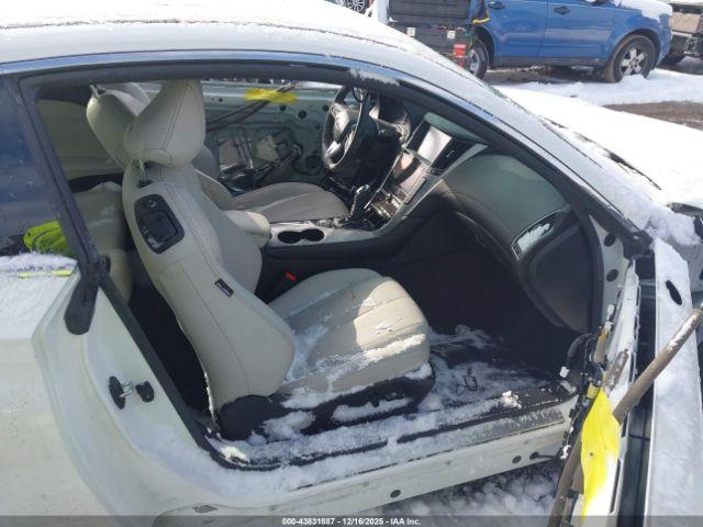 INFINITI Q60 3.0t Luxe Image 8