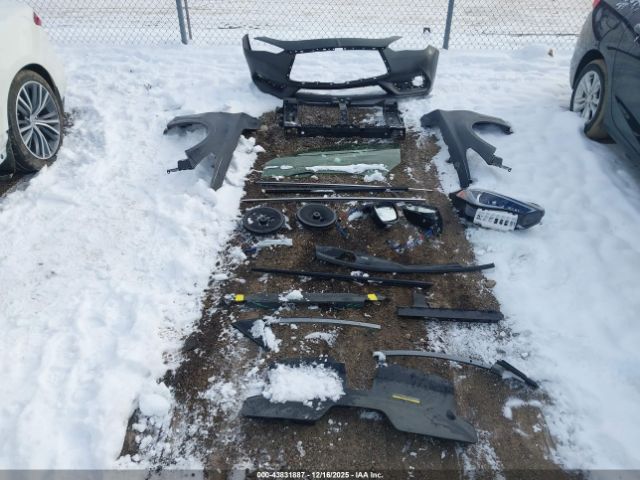 INFINITI Q60 3.0t Luxe Image 14