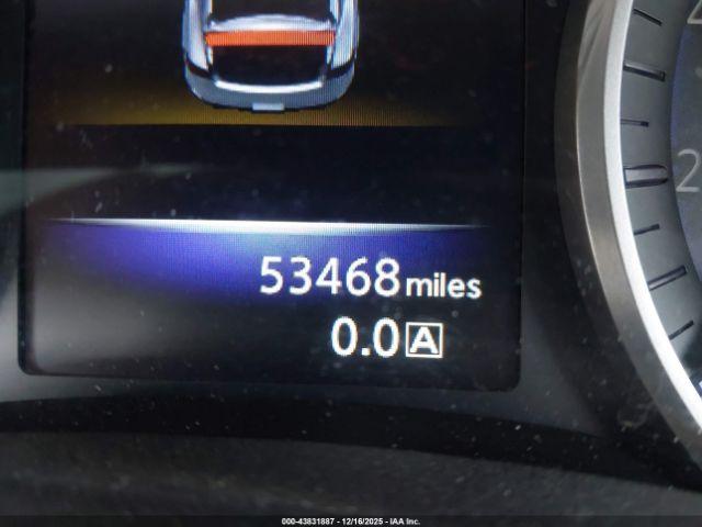 INFINITI Q60 3.0t Luxe Image 13