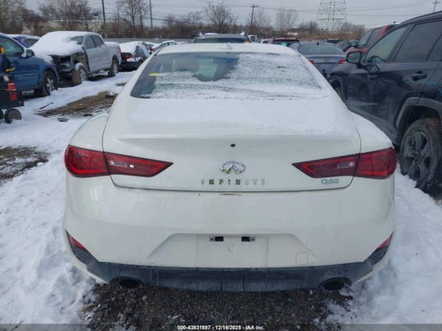 INFINITI Q60 3.0t Luxe Image 15
